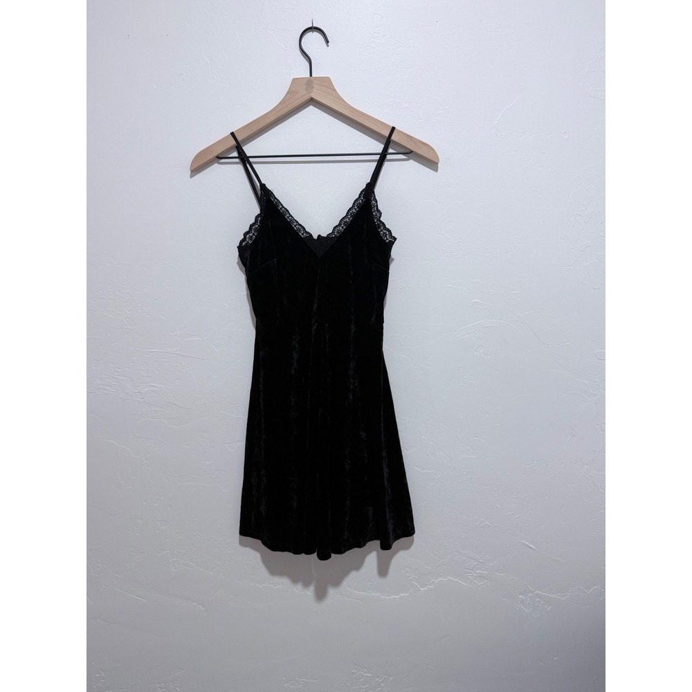 Black Velvet Lace V Neck Dress Spaghetti Strap Whimsigoth Cyber Y2K Mini‎